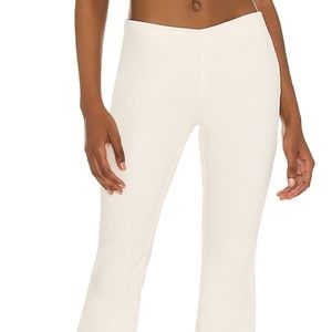 **Clearance ** NWT Free People Penny Pull On Flare jeans..size 32